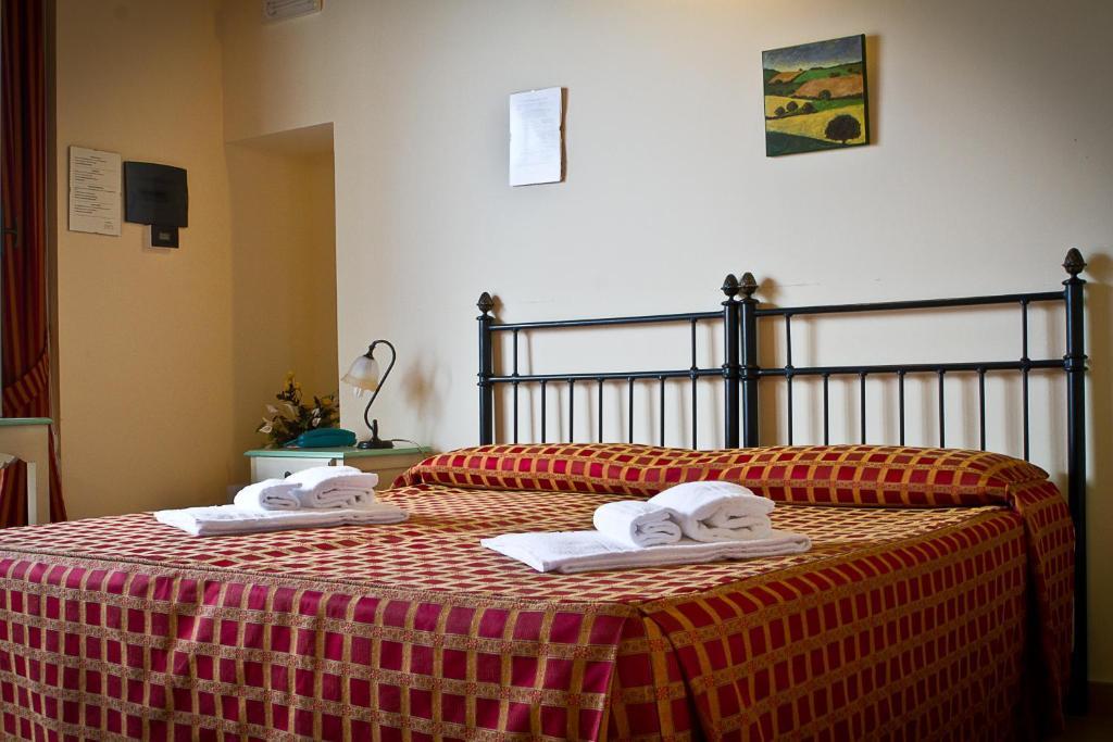 Hotel Casa Ciomod à Modica Extérieur photo
